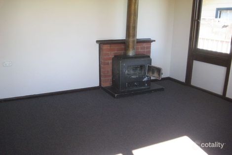 Property photo of 11 Houston Drive Dubbo NSW 2830