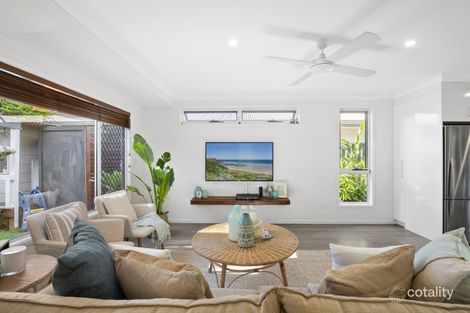 Property photo of 154 Laguna Avenue Palm Beach QLD 4221