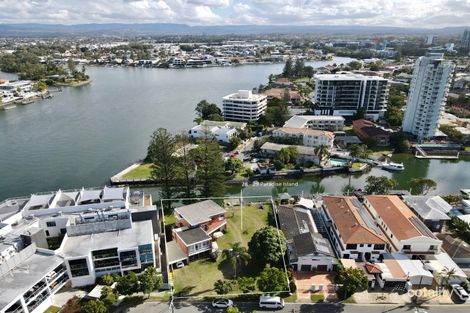 Property photo of 28-29 Paradise Island Surfers Paradise QLD 4217