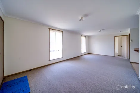Property photo of 2/22 Spring Hill Drive Spring Gully VIC 3550