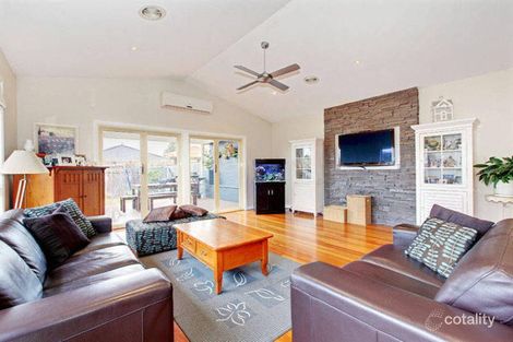 Property photo of 2/5 Padula Court Hillside VIC 3037