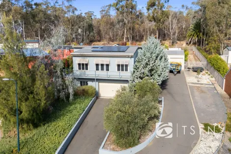 Property photo of 12 Lyndale Court Flora Hill VIC 3550