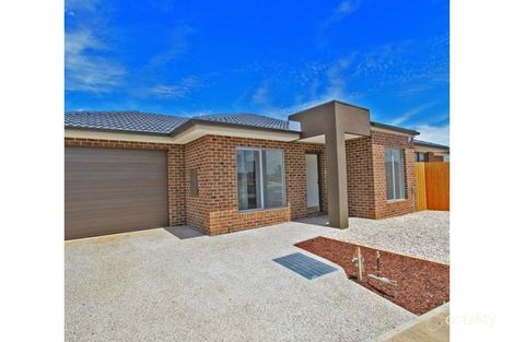 35 Kirkton Dr, Kurunjang, VIC 3337