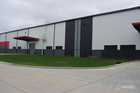 8 Hepher Rd, Campbelltown, NSW 2560