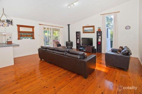 Property photo of 18 Carinya Way Gerringong NSW 2534
