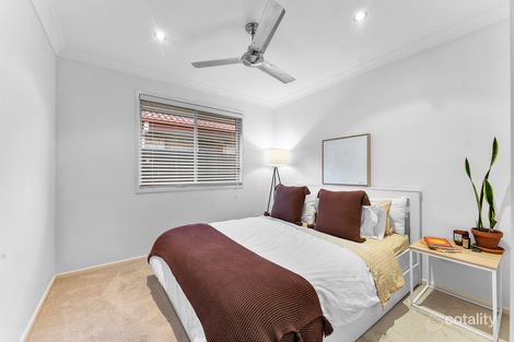 21 Dickson Cres, North Lakes, QLD 4509