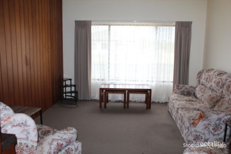 Property photo of 27 Hopetoun Avenue Morwell VIC 3840