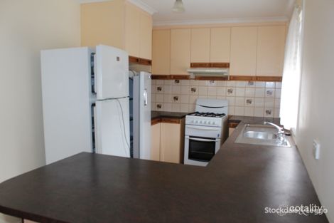 Property photo of 27 Hopetoun Avenue Morwell VIC 3840