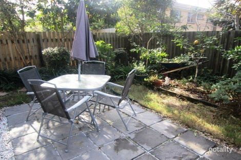 Property photo of 2/15 Hall Street Northgate QLD 4013