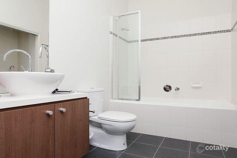 Property photo of 2/7 Tom Roberts Parade Point Cook VIC 3030
