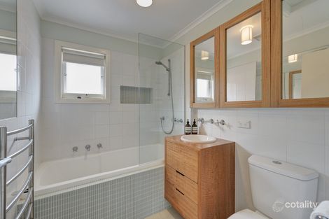 Property photo of 5/15-17 Laburnum Street Blackburn VIC 3130