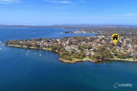 Property photo of 11 Yeramba Road Summerland Point NSW 2259