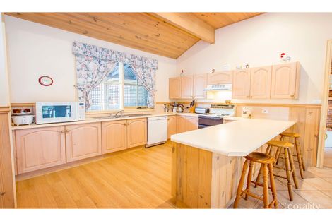 Property photo of 949 Pemberton Street West Albury NSW 2640