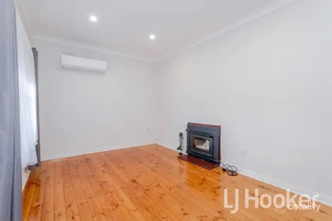Property photo of 8 Montgomery Avenue Murray Bridge SA 5253