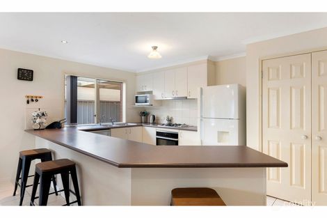 Property photo of 5 Black Wattle Avenue Epsom VIC 3551