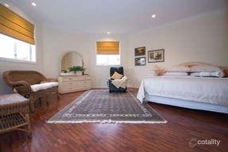 Property photo of 11 Lamb Street Broadbeach Waters QLD 4218