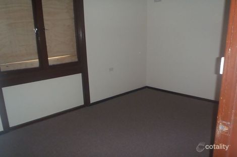 Property photo of 20 Armstrong Crescent Dubbo NSW 2830