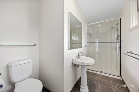 Property photo of 13 Rozelle Avenue Ringwood East VIC 3135