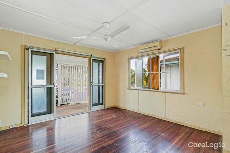 Property photo of 19 Surrey Street Hyde Park QLD 4812
