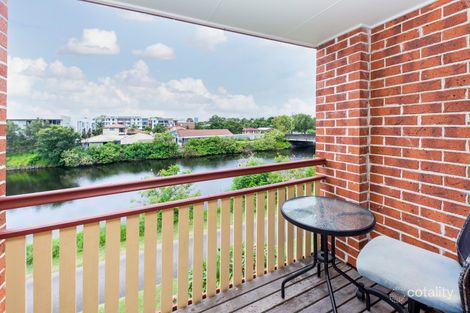 Property photo of 23/100 Racecourse Drive Bundall QLD 4217