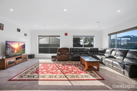 Property photo of 8 Camellia Place Orange NSW 2800