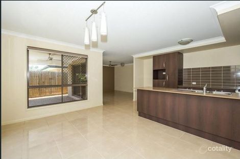 Property photo of 52 Somerset Drive Carseldine QLD 4034