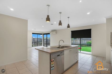 Property photo of 19 Casuarina Court Harkness VIC 3337
