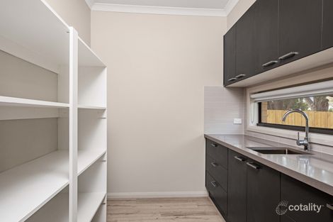 Property photo of 14 Jones Court Woodend VIC 3442