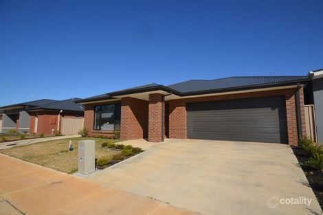 Property photo of 8 Charolais Court Ascot VIC 3551