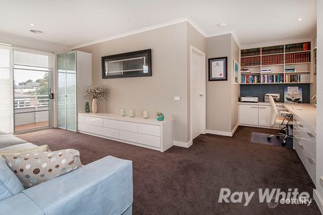 Property photo of 21 Lords Avenue Mulgrave VIC 3170