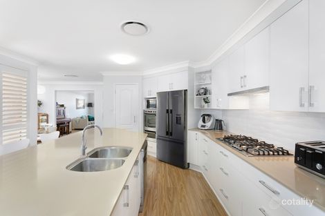 Property photo of 4 Apple Blossom Way Hamlyn Terrace NSW 2259