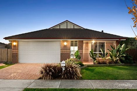 Property photo of 6 Banjo Paterson Drive Pakenham VIC 3810