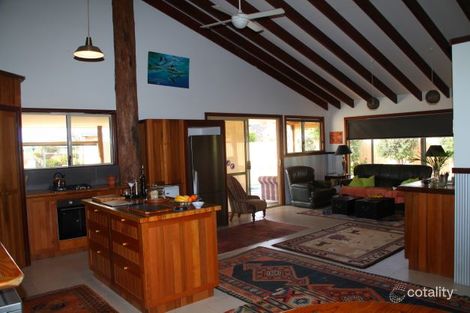 Property photo of 3 Chivers Concourse Dongara WA 6525