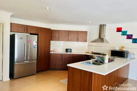 Property photo of 137B Hale Road Forrestfield WA 6058