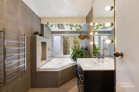 Property photo of 58 Mincha Avenue Templestowe Lower VIC 3107