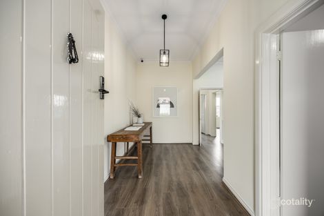Property photo of 37 Caulfield Avenue Cumberland Park SA 5041