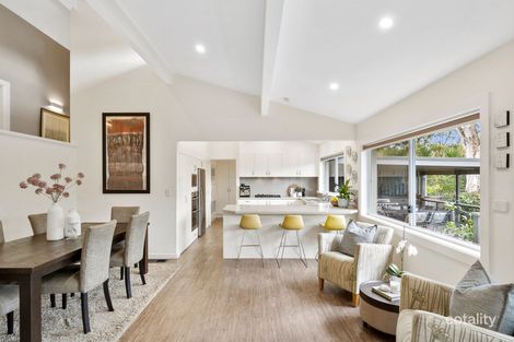 Property photo of 37 Katrina Avenue Mona Vale NSW 2103