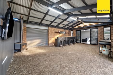 Property photo of 32 Claret Ash Boulevard Harkness VIC 3337