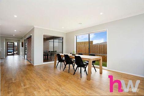Property photo of 14 Badminton Court Marshall VIC 3216