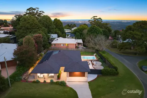 Property photo of 16 Lookout Parade Tamborine Mountain QLD 4272