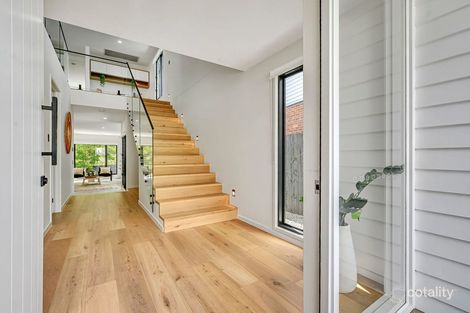 Property photo of 29A Almavale Street Carindale QLD 4152