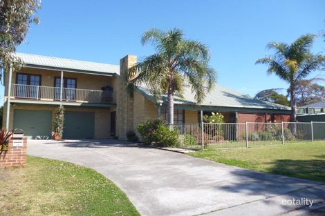 15 Carson Cres, Callala Bay, NSW 2540