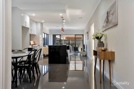 Property photo of 20 Maximillian Court Mansfield Park SA 5012
