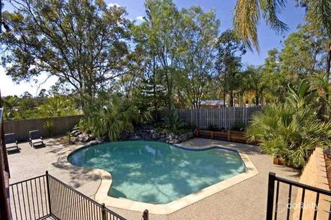 Property photo of 6 Warwick Place Helensvale QLD 4212