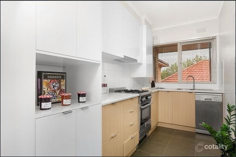 Property photo of 16/45A Ormond Esplanade Elwood VIC 3184