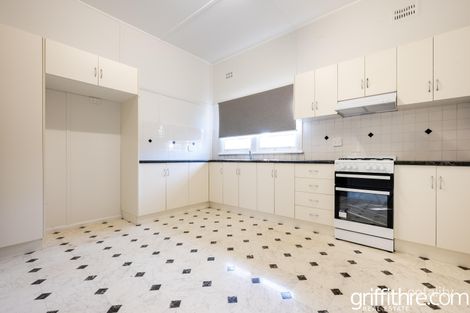 Property photo of 30 Willandra Avenue Griffith NSW 2680