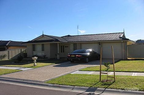 Property photo of 4 Waterhen Close Blue Haven NSW 2262