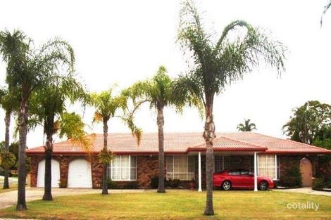Property photo of 27 Village High Road Benowa QLD 4217
