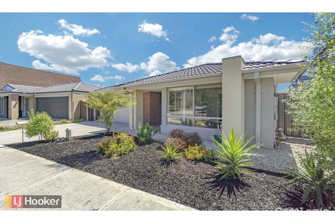 Property photo of 4 Cavell Drive Craigieburn VIC 3064