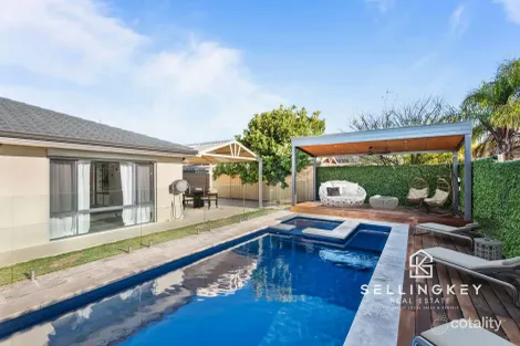 Property photo of 28 Northfield Crescent Canning Vale WA 6155